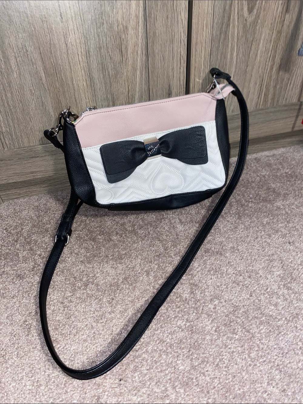 Betsy Johnson crossbody purse